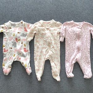 Girl’s footie pajama bundle. 0-3m